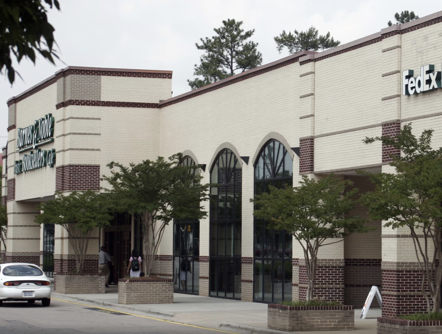 Bridge Loan for Retail Repositioning | Cary, NC Main Image